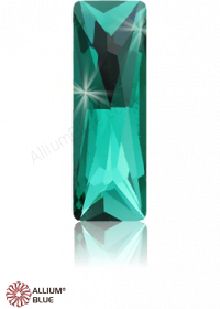 VALUEMAX CRYSTAL Princess Baguette Fancy Stone 15x5mm Emerald F